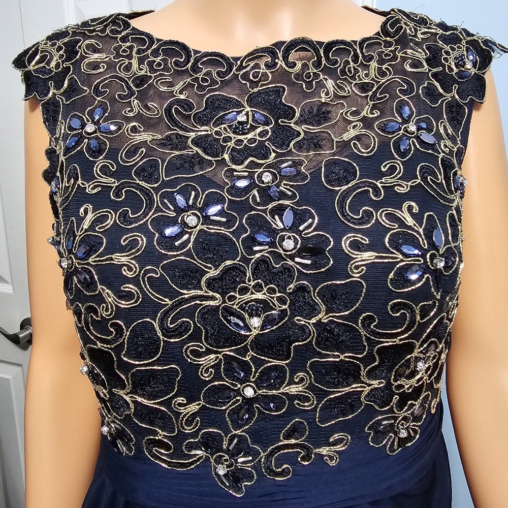 Decode 1.8 Lace and Beaded Applique Navy Formal Whimsigoth Long Gown Size 12 - Picture 2 of 9